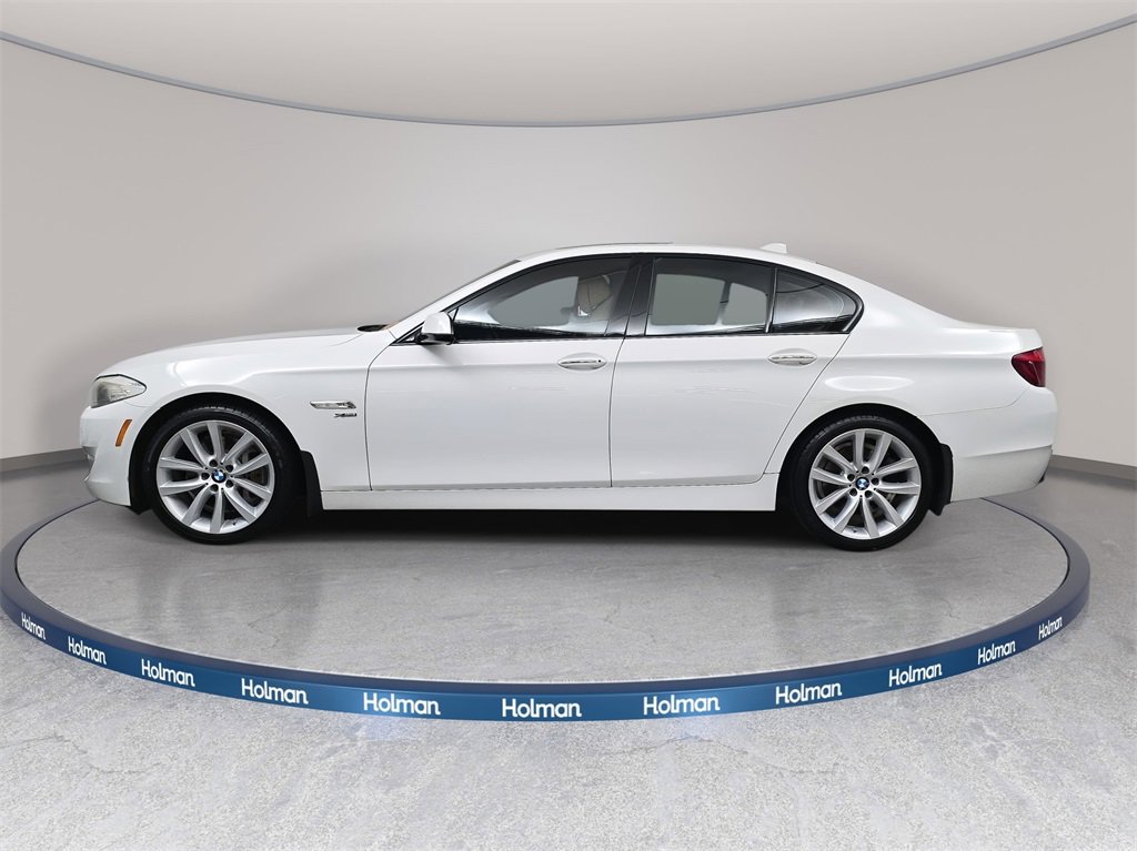 Used 2011 BMW 535i xDrive Sedan image 8
