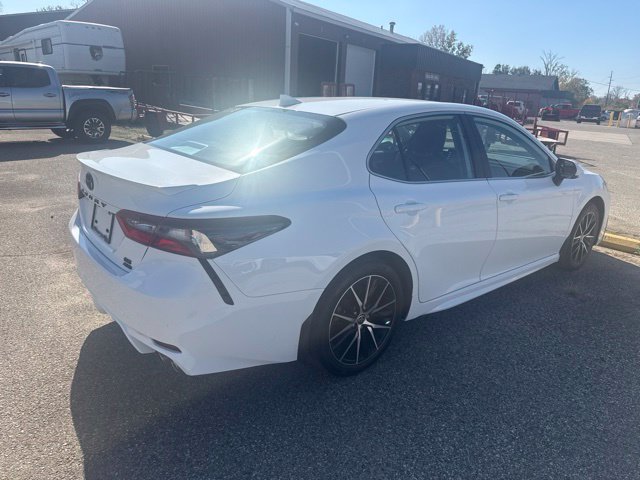 Used 2024 Toyota Camry SE AWD/4WD image 5