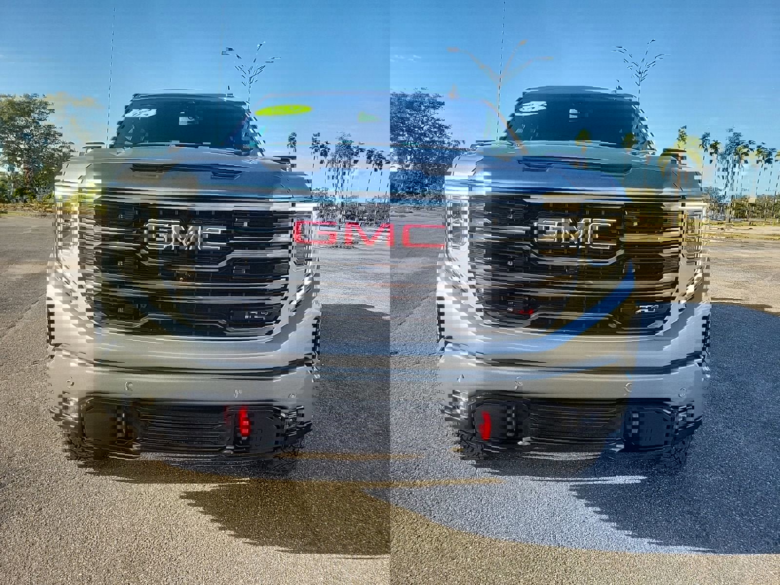 Used 2024 GMC Sierra 1500 AT4 w/ AT4 Preferred Package image 5