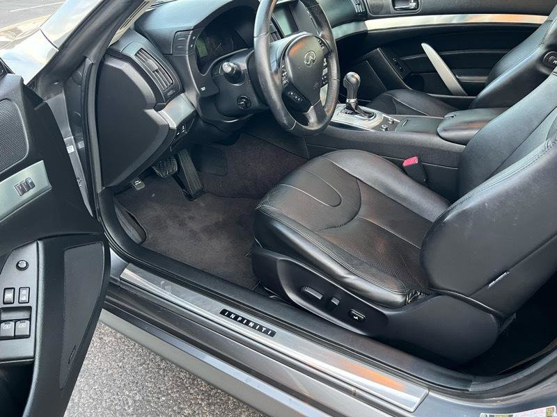 Used 2013 INFINITI G37 Journey w/ Premium Pkg image 12