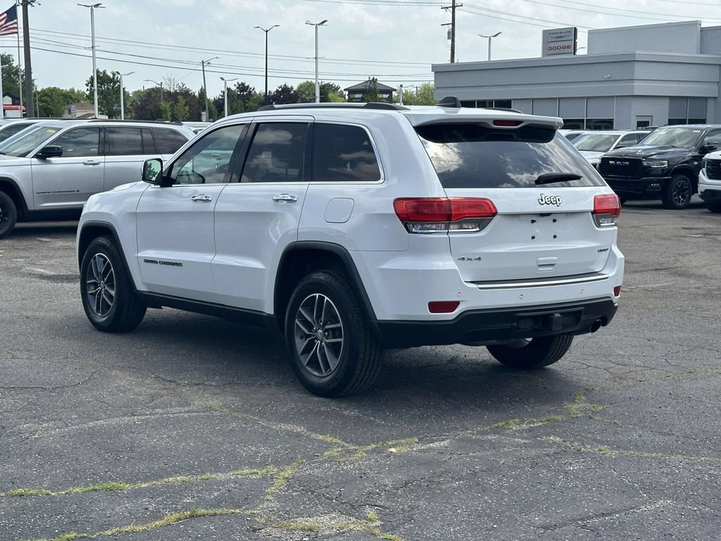 Used 2017 Jeep Grand Cherokee Limited w/ Trailer Tow Group IV AWD/4WD image 6