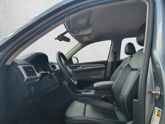 Used 2021 Volkswagen Atlas SE image 13
