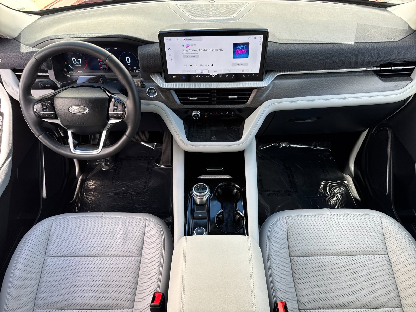 Used 2025 Ford Explorer Platinum w/ Ultimate Package RWD image 16