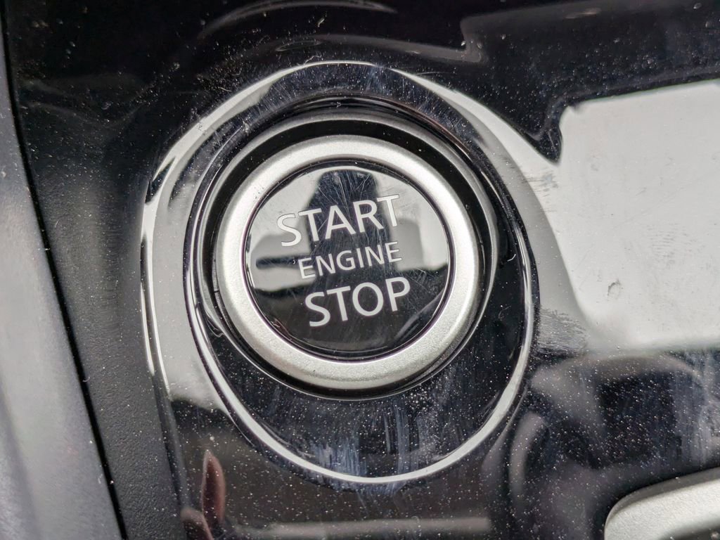 New 2025 Nissan Versa SV w/ Trunk Package image 25