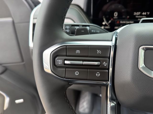 New 2026 GMC Yukon XL Elevation image 18