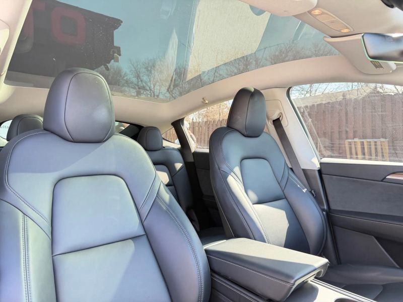 Used 2024 Tesla Model Y Long Range image 28