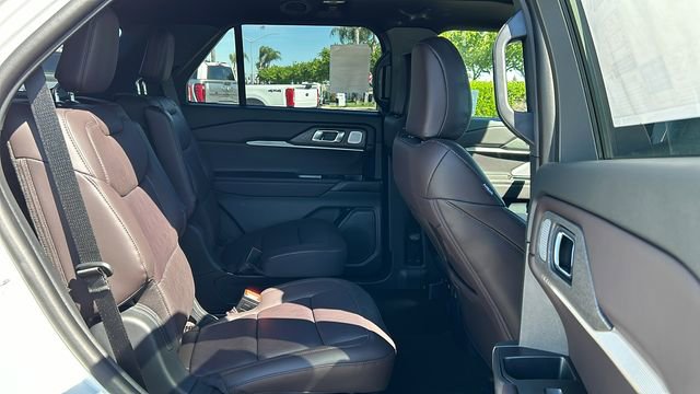 New 2026 Ford Explorer Platinum RWD image 13