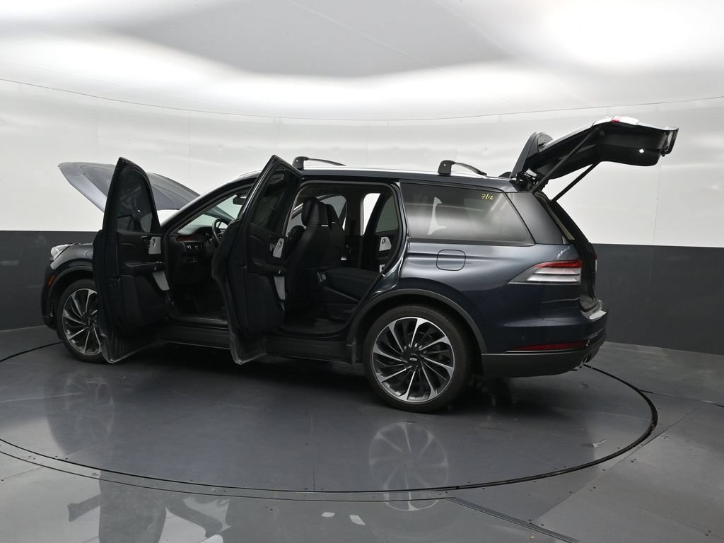 Used 2024 Lincoln Aviator Reserve w/ Equipment Group 201A RWD image 35