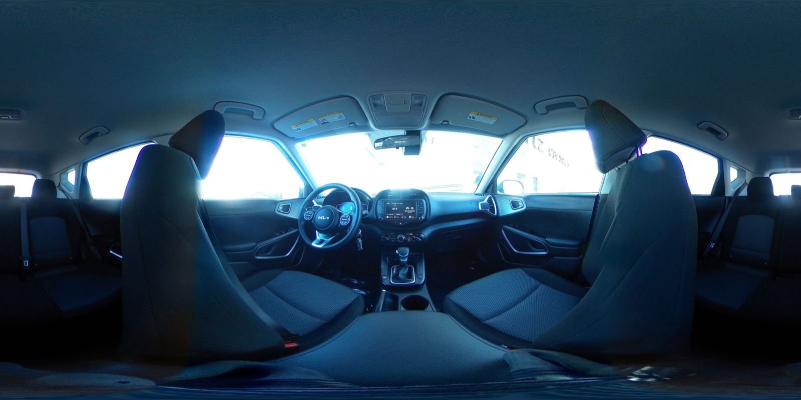 Used 2025 Kia Soul LX w/ LX Technology Package image 38