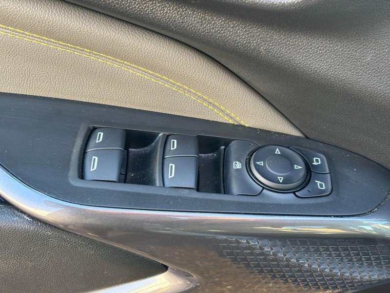 Certified 2024 Chevrolet Trax ACTIV w/ Sunroof Package image 16