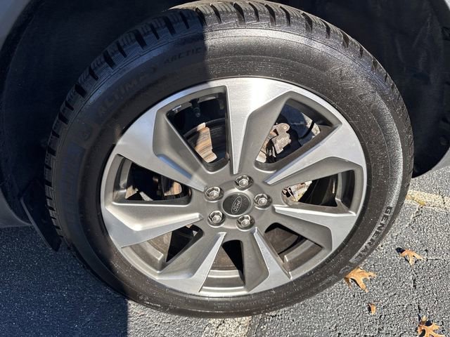 Used 2023 Ford Escape Platinum image 35