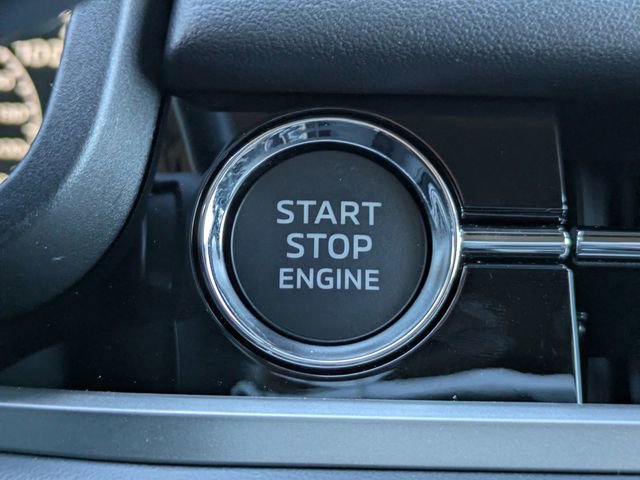 New 2026 Mitsubishi Outlander ES image 31