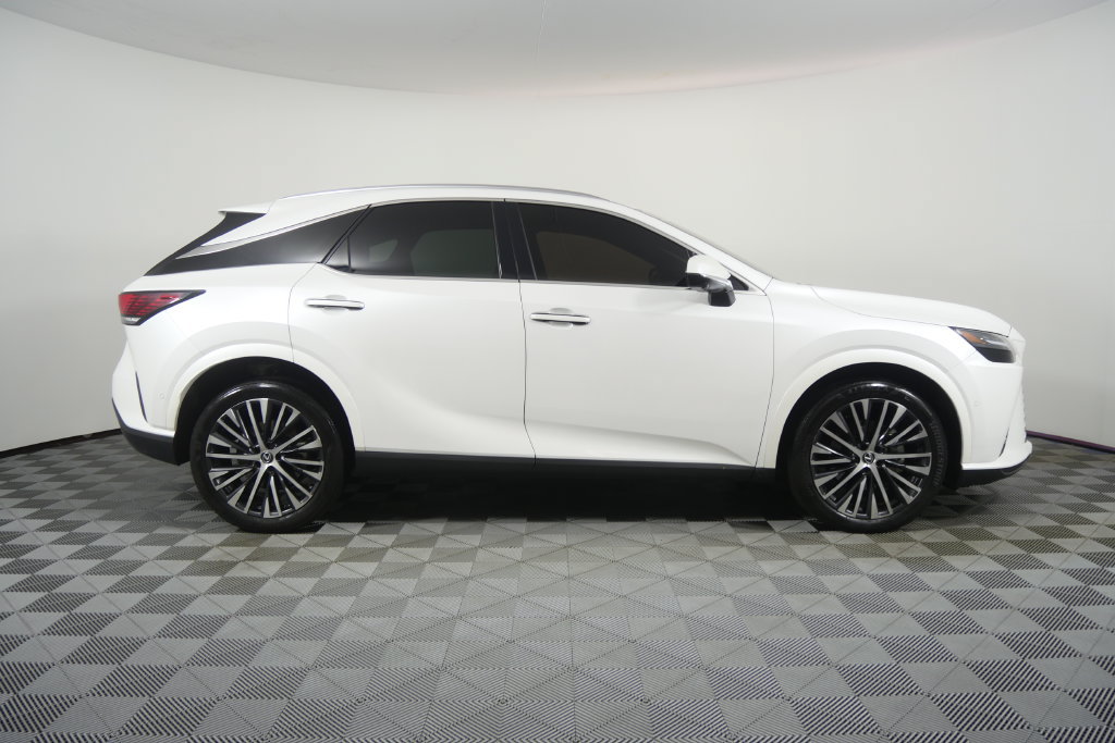 Used 2024 Lexus RX 350 Premium Plus w/ Convenience Package FWD image 3