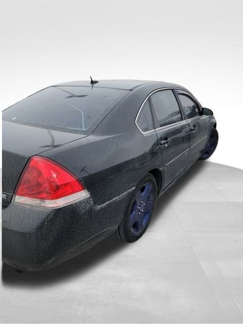 Used 2013 Chevrolet Impala LT w/ LT Sunroof Package image 12