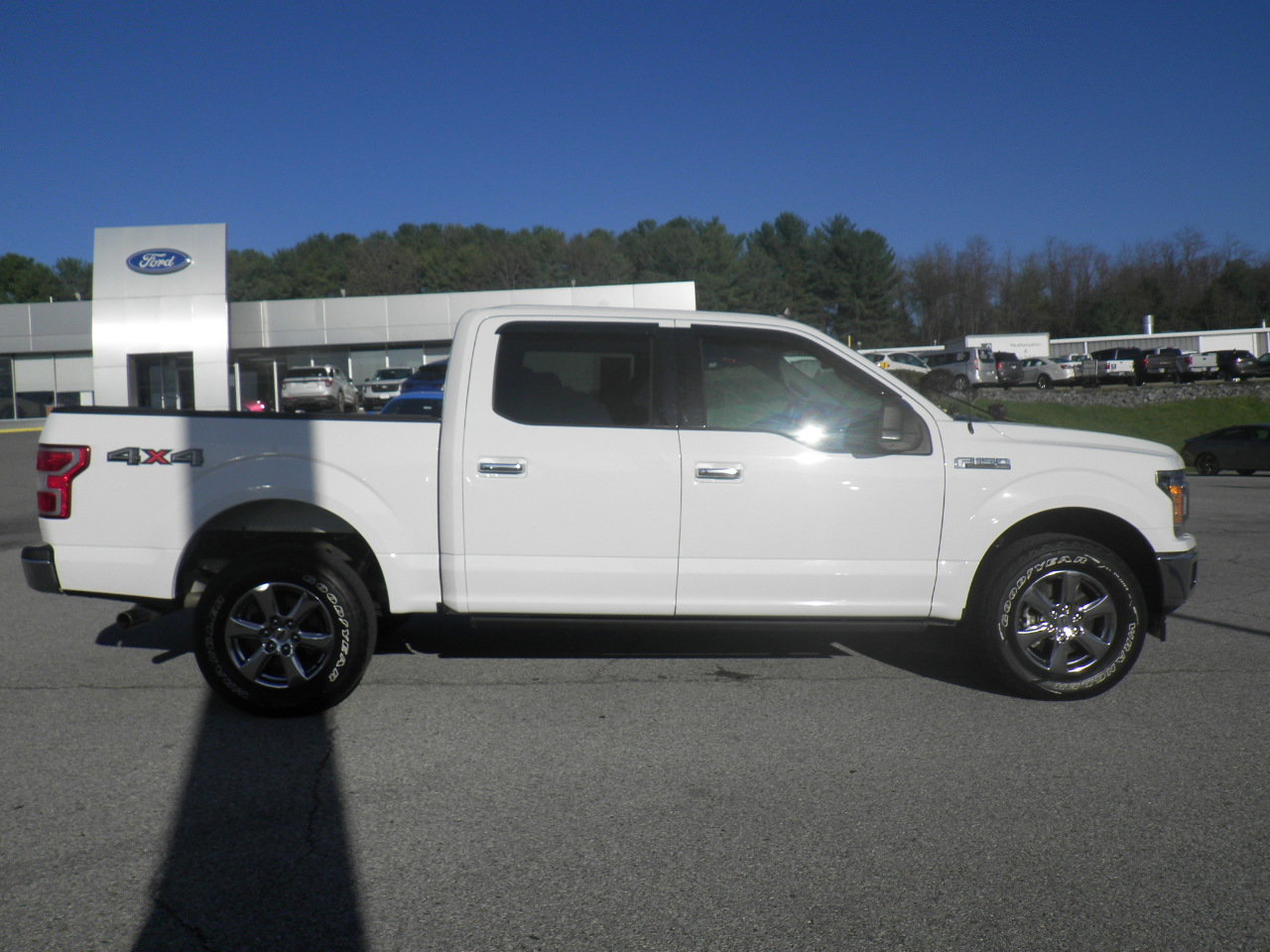 Used 2019 Ford F150 XLT w/ Equipment Group 302A Luxury image 8