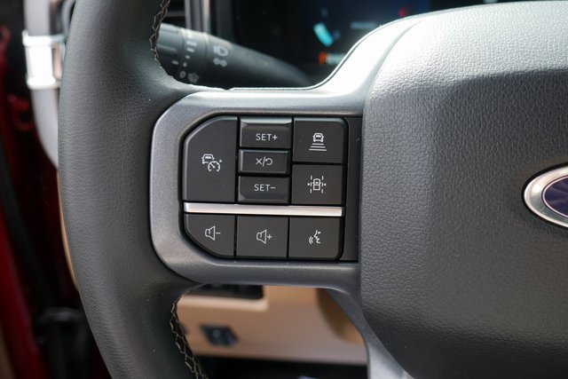 Used 2025 Ford F250 Lariat w/ Lariat Ultimate Package image 18