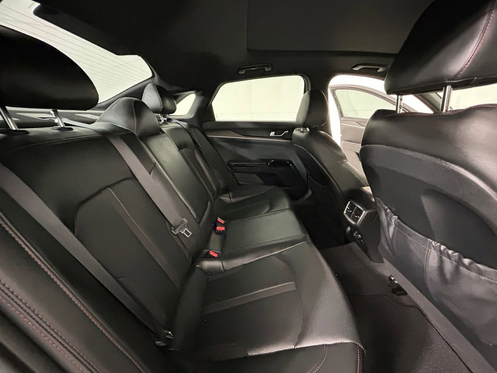 Used 2021 Kia K5 GT w/ GT1 Package image 17