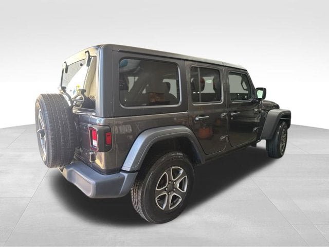Used 2023 Jeep Wrangler Unlimited Sport AWD/4WD image 4