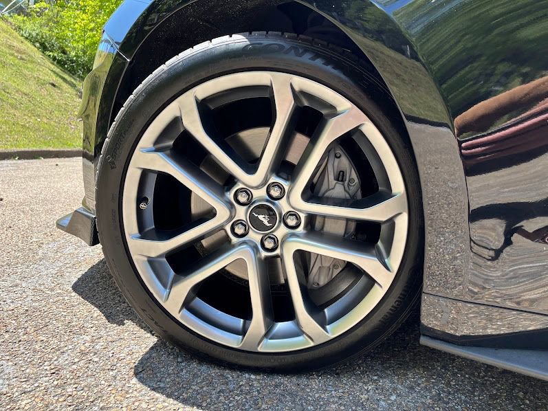 Used 2018 Ford Mustang GT Premium RWD image 44