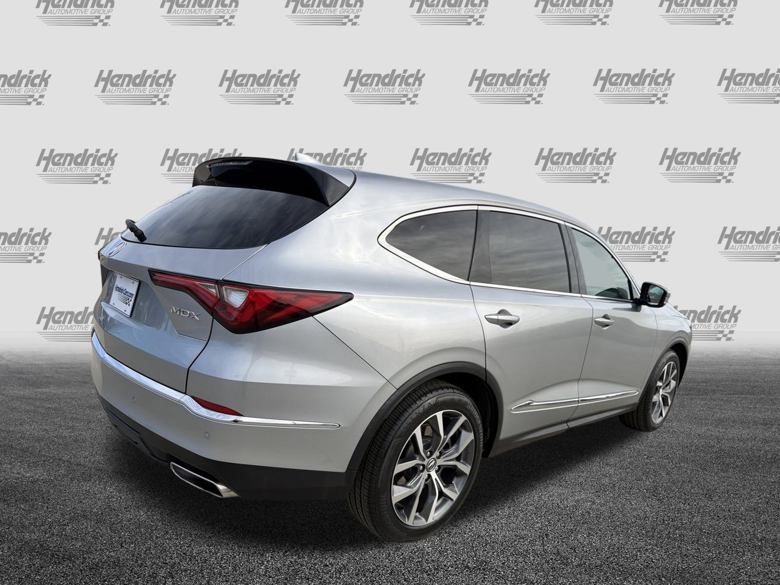 Certified 2023 Acura MDX FWD w/ Technology Package image 10