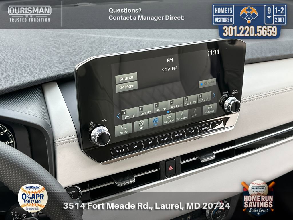 New 2025 Mitsubishi Outlander SEL image 11