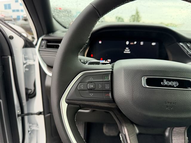 New 2026 Jeep Grand Cherokee Limited image 18