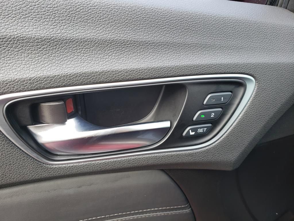 Used 2020 Acura TLX w/ Technology Package image 25
