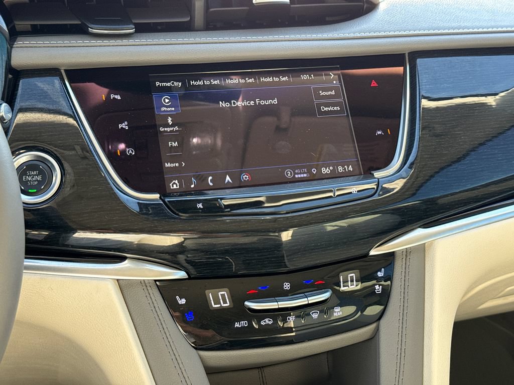 Used 2024 Cadillac XT6 Premium Luxury w/ Technology Package FWD image 27