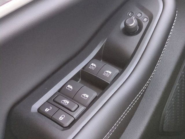 New 2025 Jeep Grand Cherokee Limited w/ Trailer Tow Package image 24