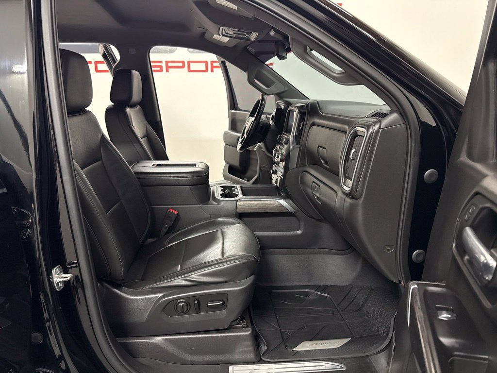 Used 2019 Chevrolet Silverado 1500 LTZ w/ LTZ Texas Edition AWD/4WD image 29