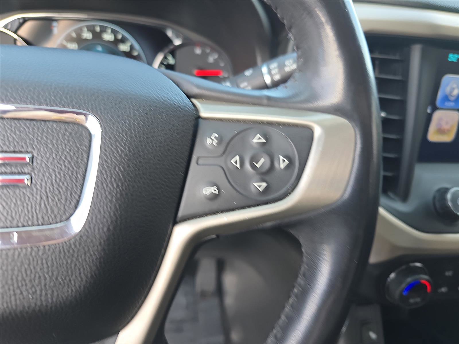 Used 2019 GMC Acadia Denali w/ Technology Package image 32