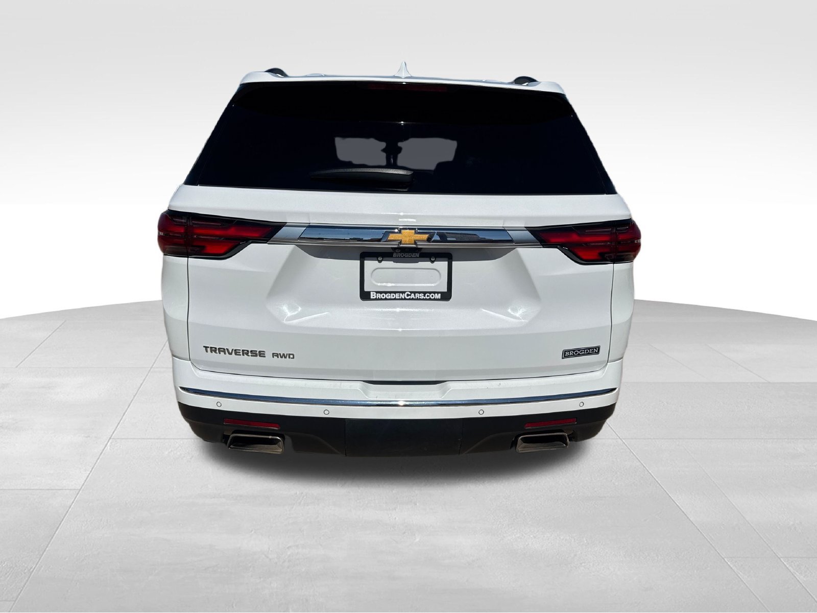 Used 2023 Chevrolet Traverse High Country w/ LPO, Floor Liner Package AWD/4WD image 18