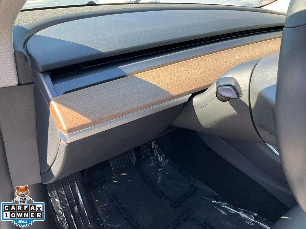 Used 2018 Tesla Model 3 Long Range image 18
