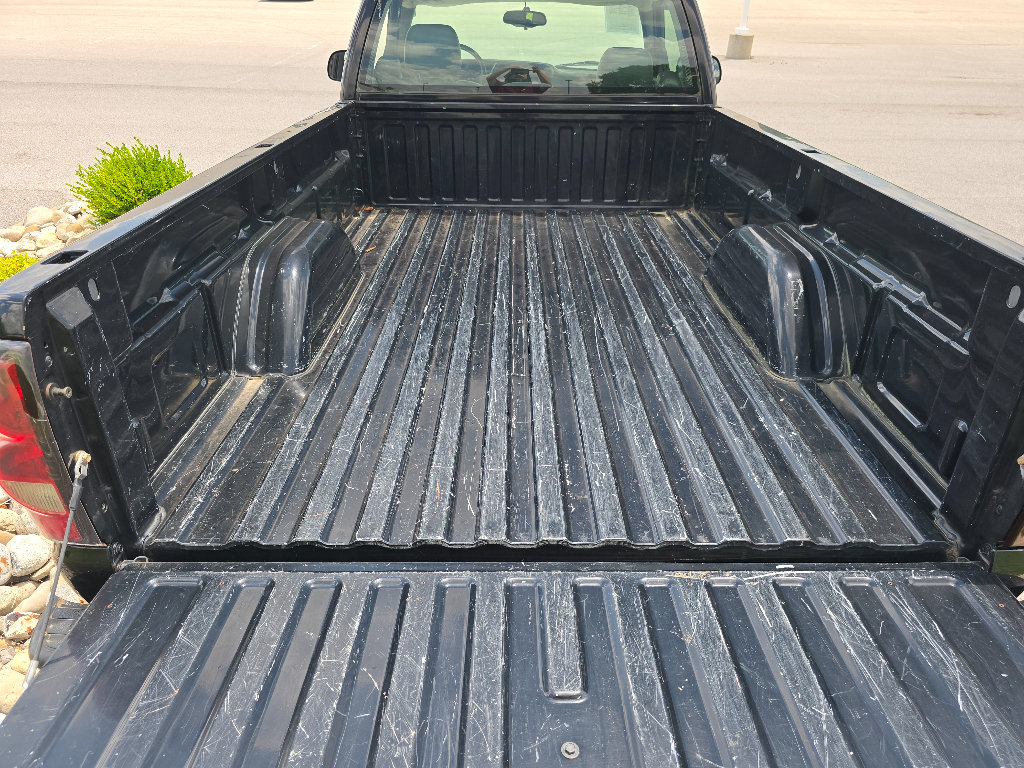 Used 2005 Chevrolet Silverado 1500 W/T AWD/4WD image 14