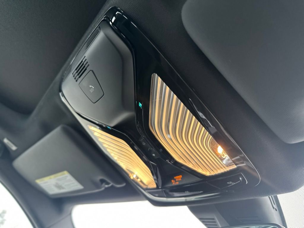 Certified 2024 BMW 330i xDrive Sedan w/ Premium Package image 31