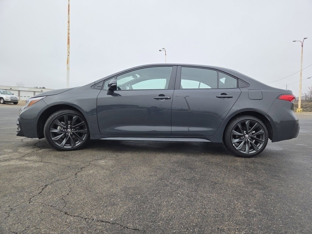 Used 2025 Toyota Corolla SE image 19