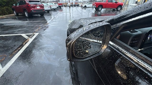 Used 2024 Toyota Crown Limited image 36