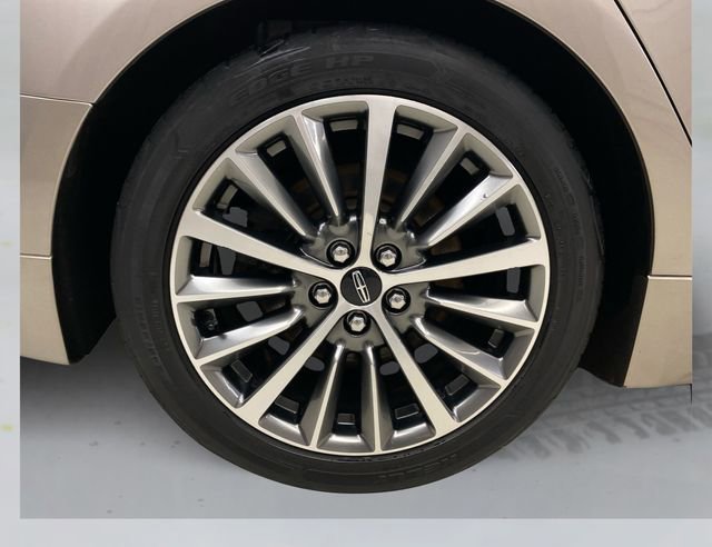 Used 2019 Lincoln MKZ Reserve image 16