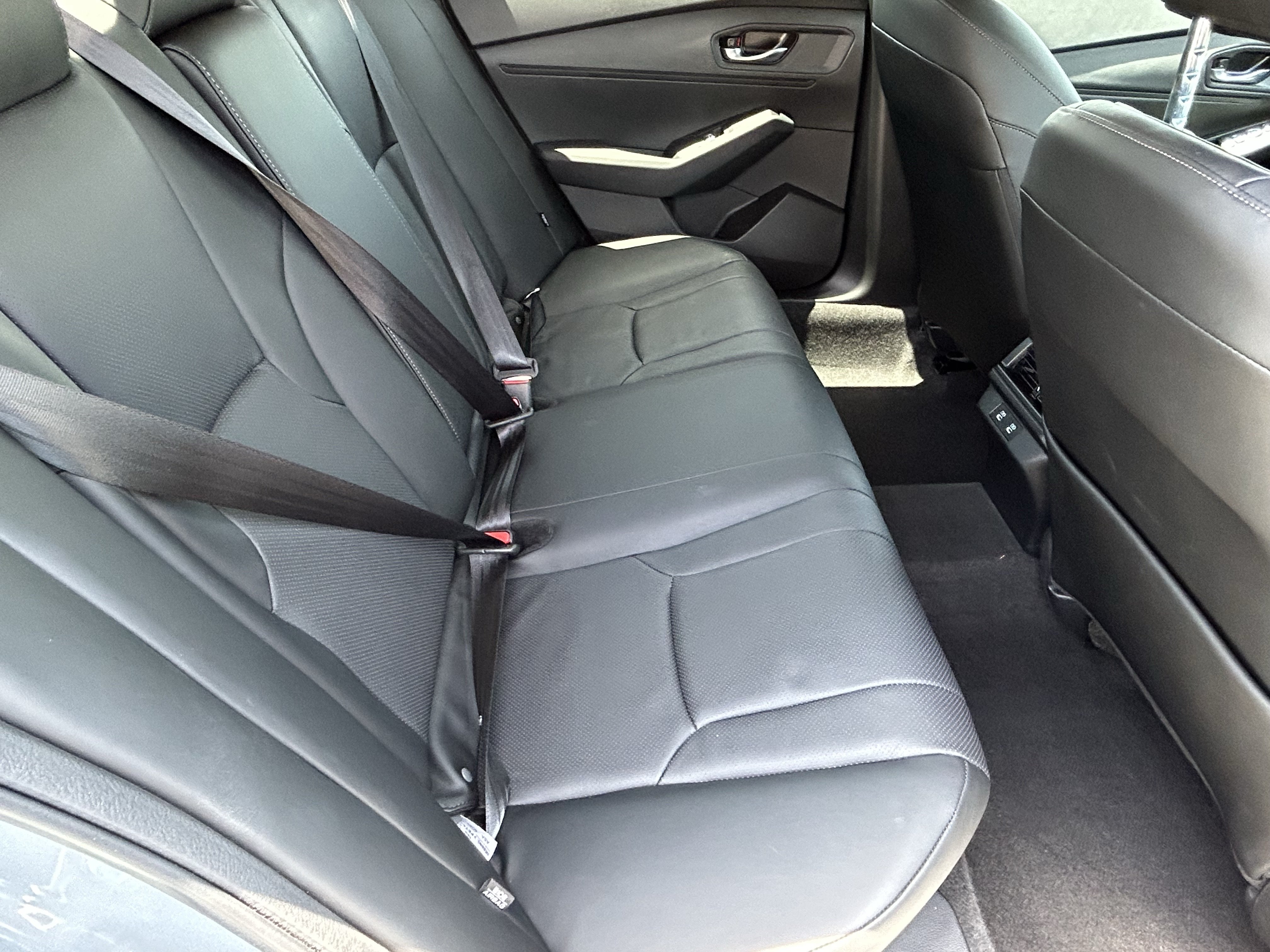Used 2026 Honda Accord EX-L image 11