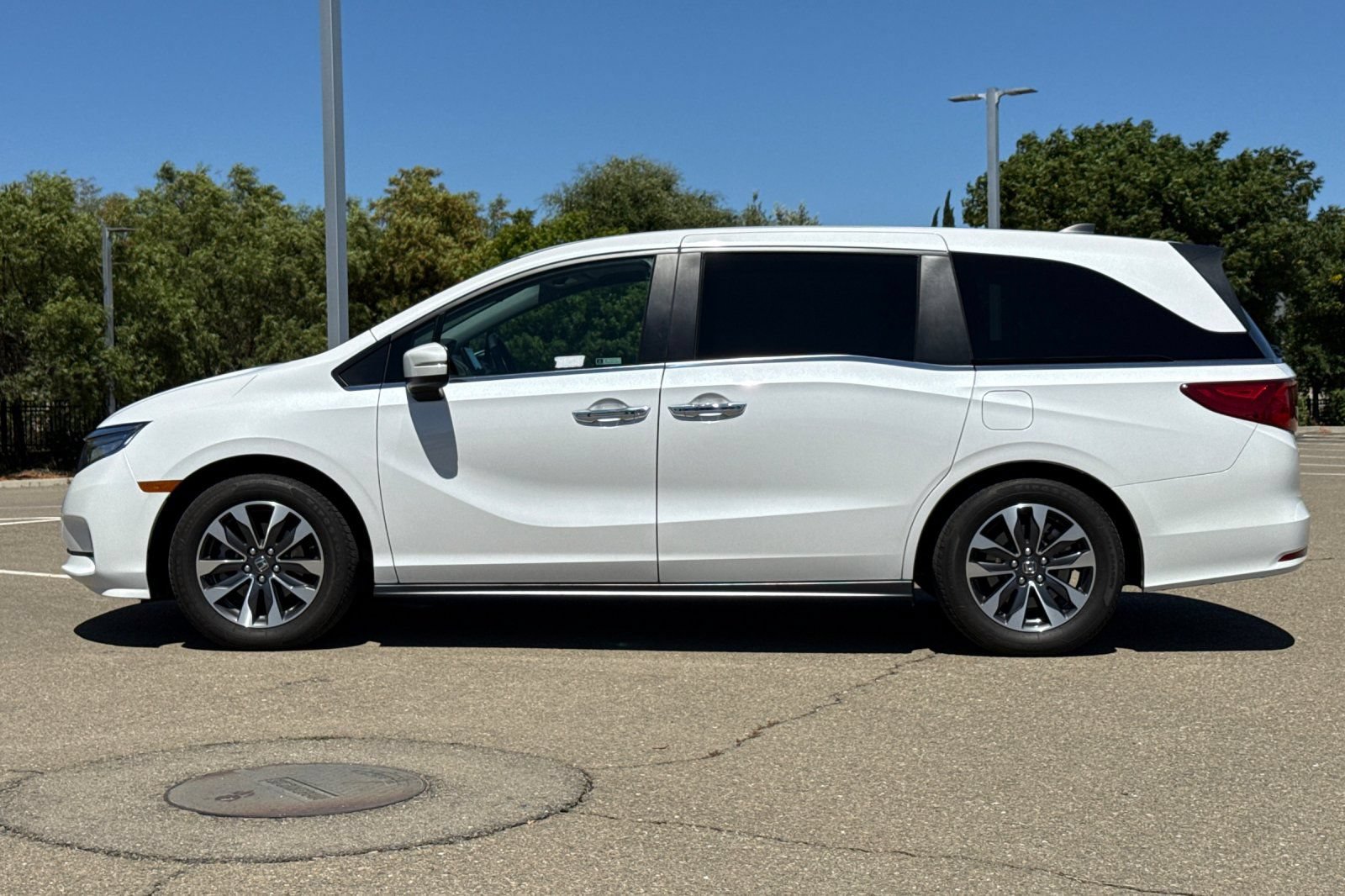 Used 2024 Honda Odyssey EX-L image 7