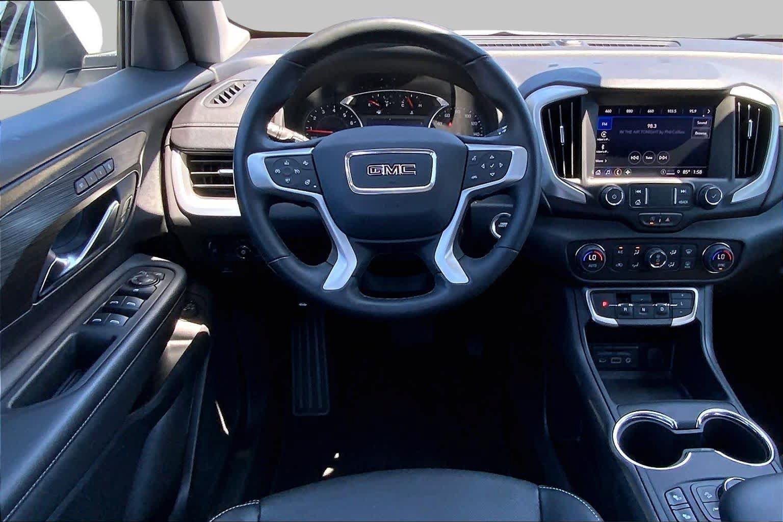Certified 2023 GMC Terrain SLT AWD/4WD image 6