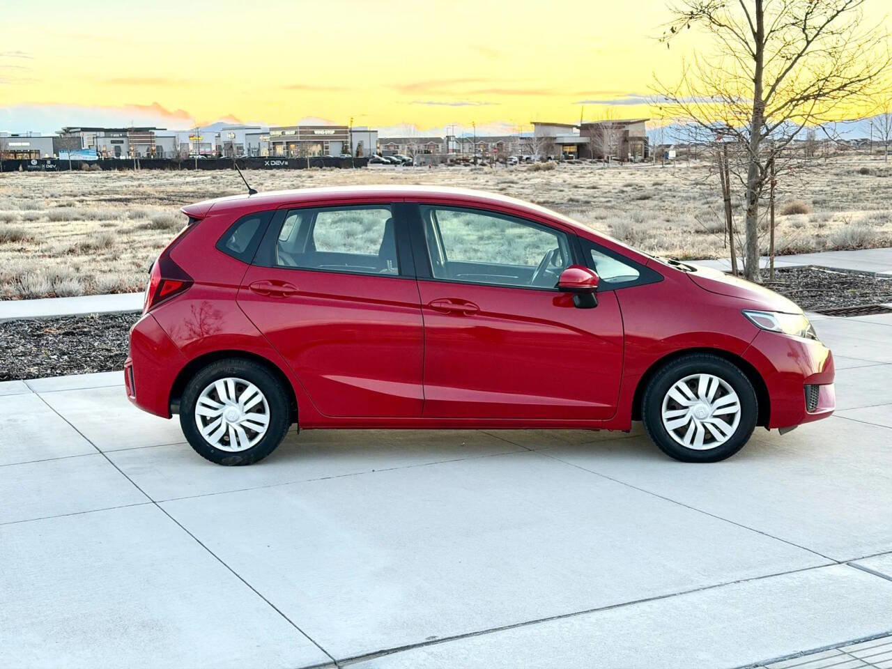 Used 2015 Honda Fit LX image 4