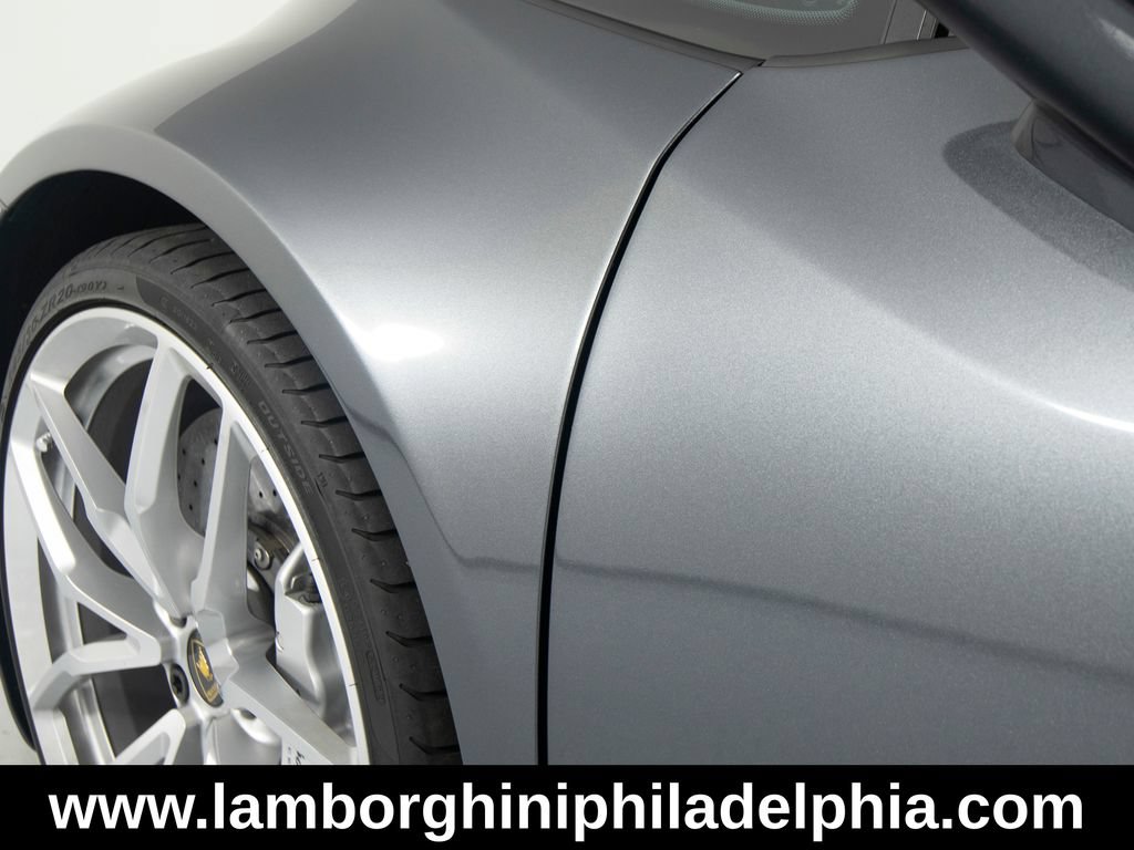 Used 2015 Lamborghini Huracan LP 610-4 AWD/4WD image 49