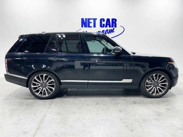 Used 2017 Land Rover Range Rover Autobiography image 3