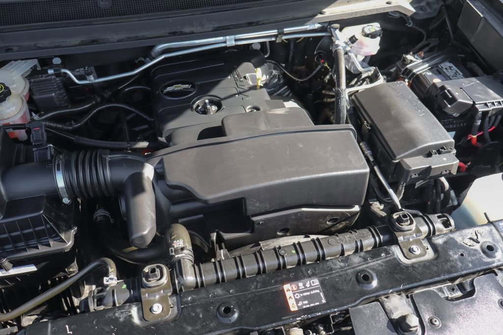 Used 2022 Chevrolet Colorado LT w/ Redline Special Edition RWD image 13