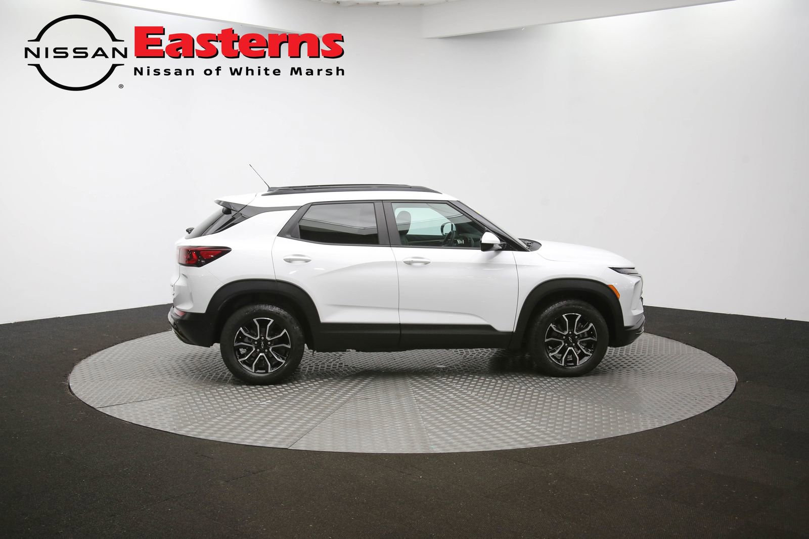 Used 2024 Chevrolet TrailBlazer ACTIV w/ Convenience Package image 85