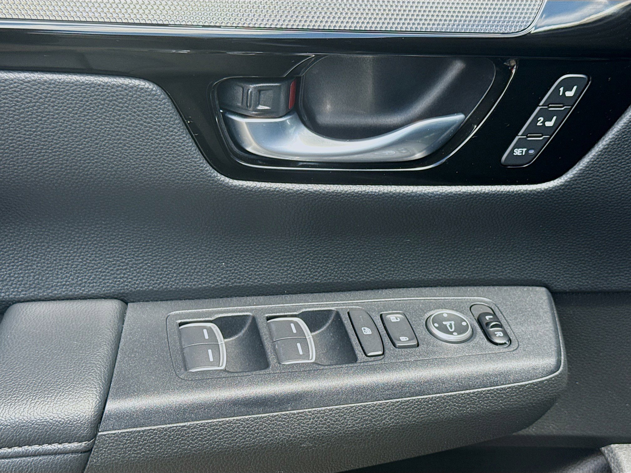 Certified 2024 Honda CR-V EX-L image 18