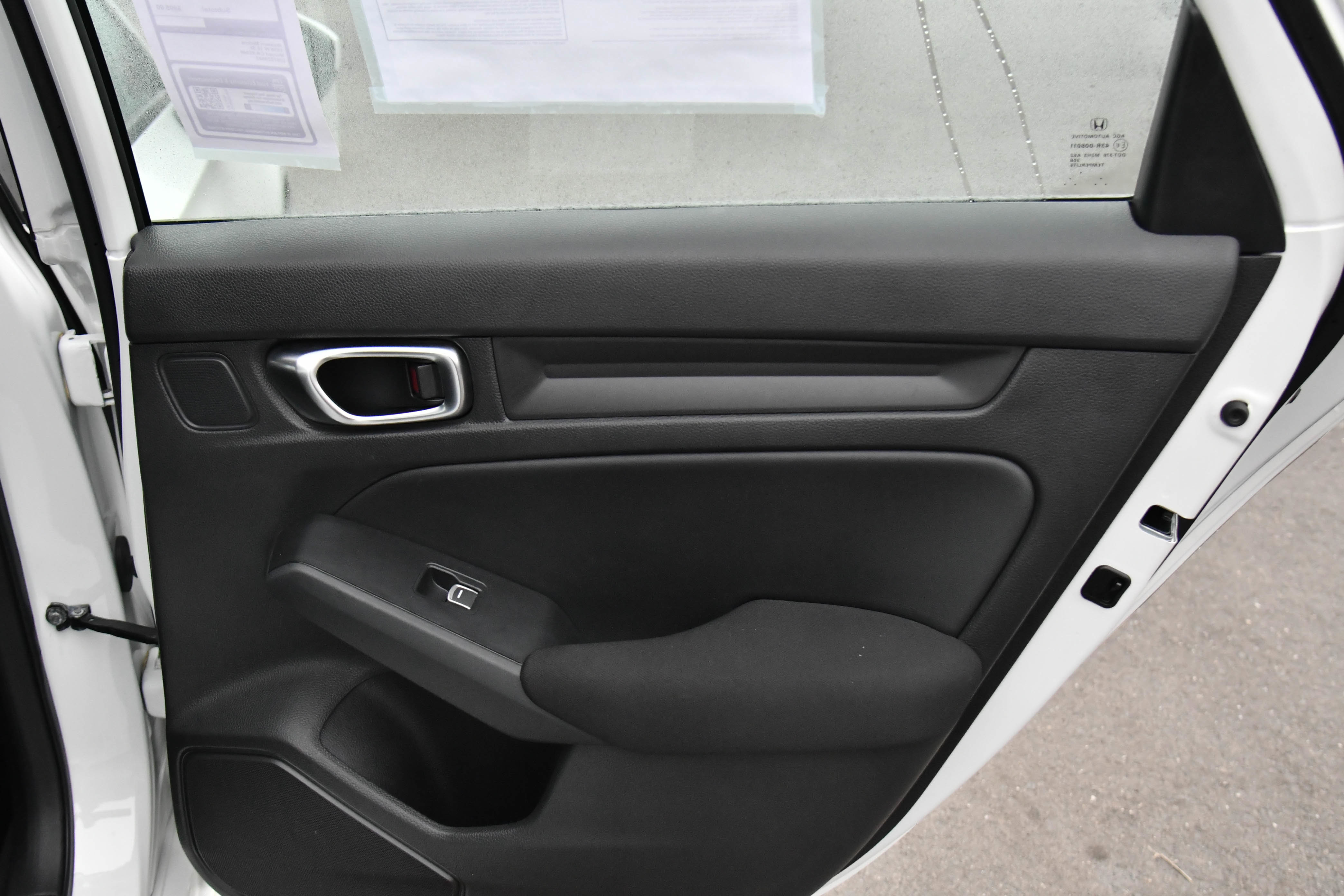 Used 2025 Honda Civic LX image 36