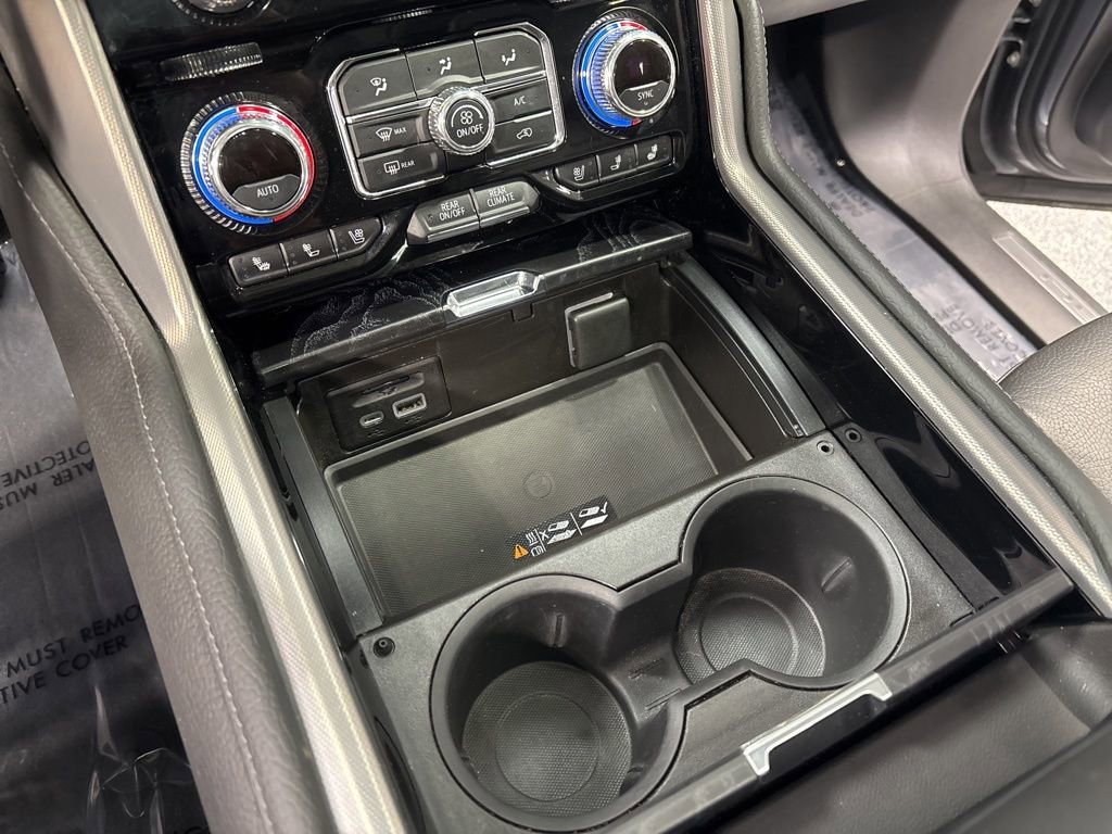 Used 2021 GMC Yukon Denali w/ LPO, Illumination Package image 31