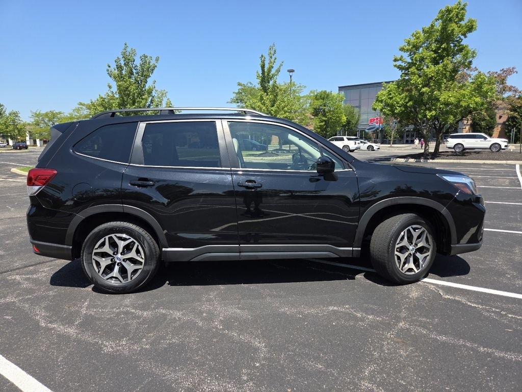 Used 2021 Subaru Forester Premium w/ Popular Package #1 AWD/4WD image 26